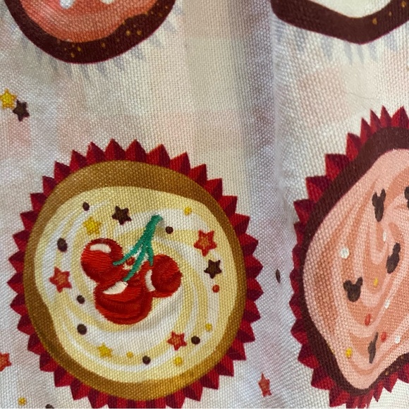 Disney Minnie Mouse Full Child’s Apron Baking Pink Embroidered Adjustable Neck - Picture 6 of 9